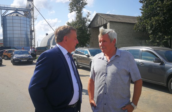 Premjeras: susipriešinimas žemės ūkio problemų neišspręs