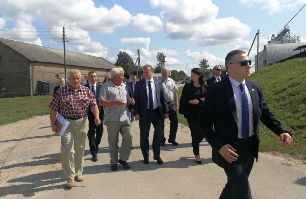 Premjeras: susipriešinimas žemės ūkio problemų neišspręs