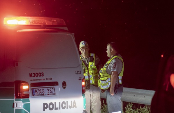 Girto vairuotojo „lakstymas“ baigėsi areštinėje