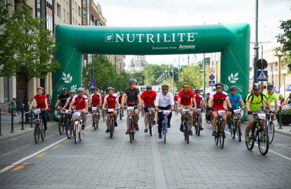 Staigmena „Velomaratone”: mažam miesteliui Jonavos rajone – moderni riedlenčių rampa