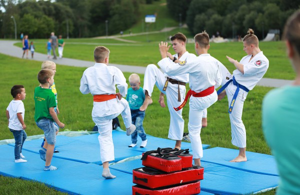 Užsiėmimų netrūks nei kūdikiams, nei paaugliams  