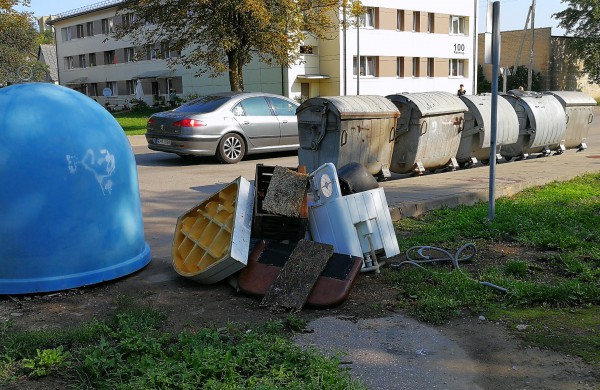 Atėjo Jonavos šiukšlintojų eros pabaiga – gresia dešimt kartų didesnės baudos 