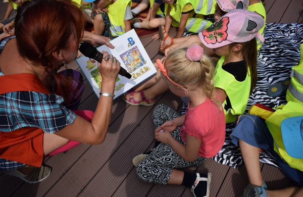Unikali akcija pritraukė apie 2000 mažųjų skaitytojų