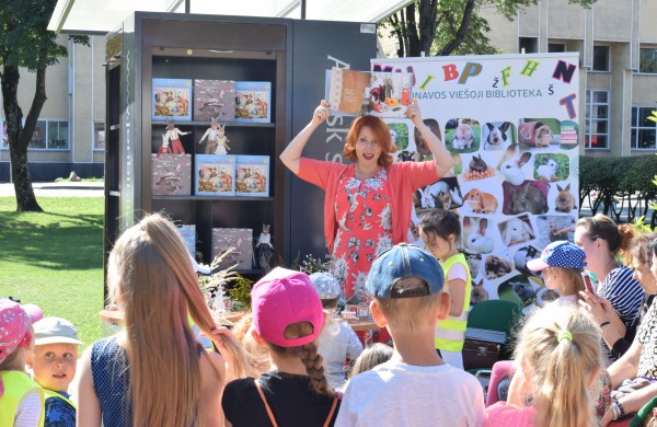 Unikali akcija pritraukė apie 2000 mažųjų skaitytojų