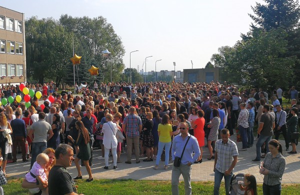 Tegul naujieji mokslo metai visiems jums suteikia plačių pažinimo erdvių