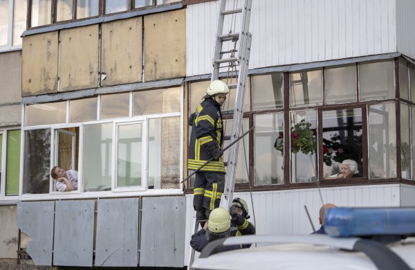 Dėl šiukšlių kaupikės kenčia ir kaimynai, ir tarnybos 