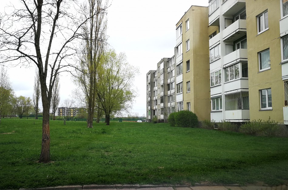 Dėl subsidijos pirmam būstui Jonavoje kreipėsi ne itin didelis skaičius jaunų šeimų