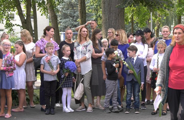 Janinos Miščiukaitės meno mokykloje naujus mokslo metus pasitiko apie 120 pirmokėlių