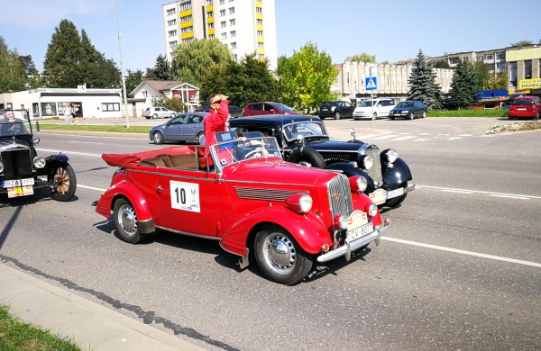Daugiau nei 1000 km kelionės dalyviai stabtelėjo Jonavoje