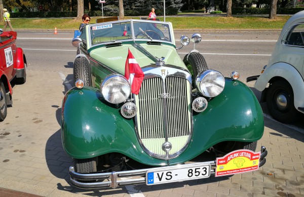 Daugiau nei 1000 km kelionės dalyviai stabtelėjo Jonavoje