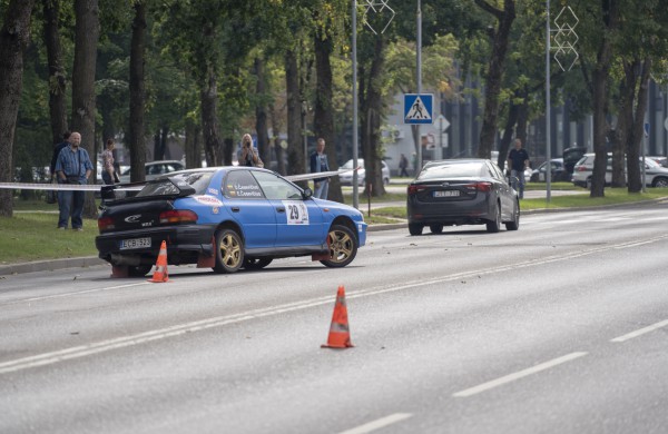 Daugiau nei 1000 km kelionės dalyviai stabtelėjo Jonavoje