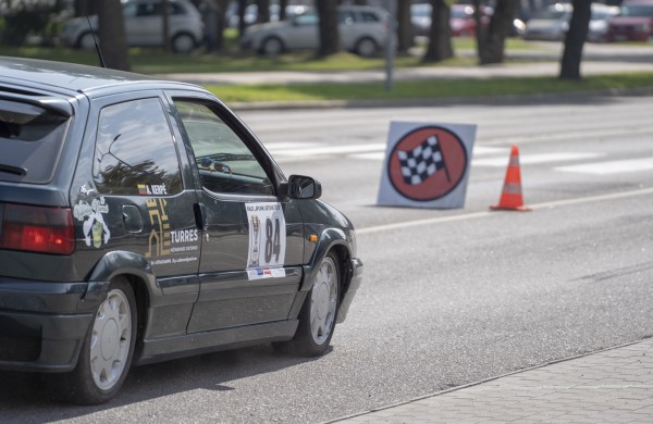 Daugiau nei 1000 km kelionės dalyviai stabtelėjo Jonavoje