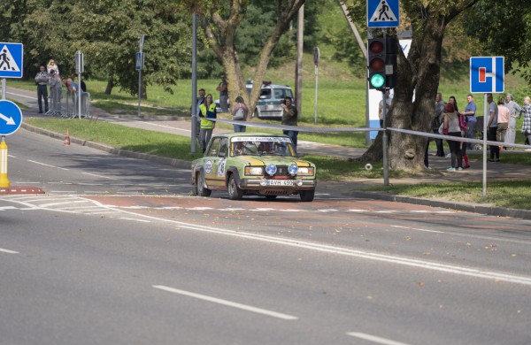 Daugiau nei 1000 km kelionės dalyviai stabtelėjo Jonavoje