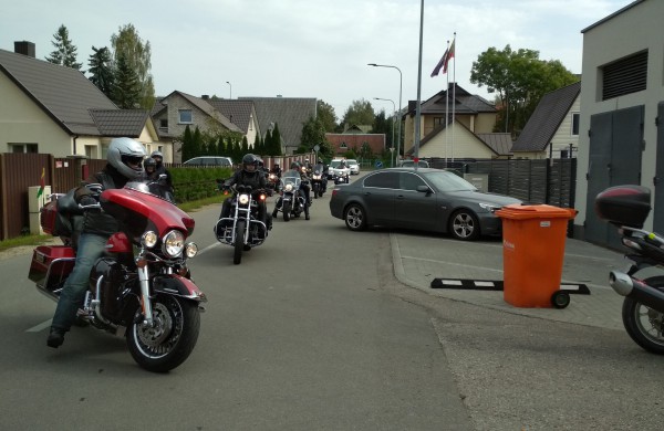 Lietuvos motociklininkai - už saugumą keliuose