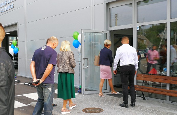 Naujos paslaugos jonaviečiams – AutoSpa laukia vairuotojų!