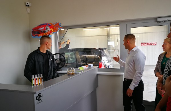 Naujos paslaugos jonaviečiams – AutoSpa laukia vairuotojų!