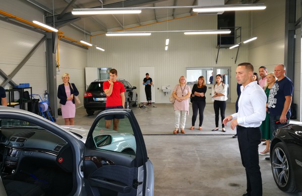 Naujos paslaugos jonaviečiams – AutoSpa laukia vairuotojų!