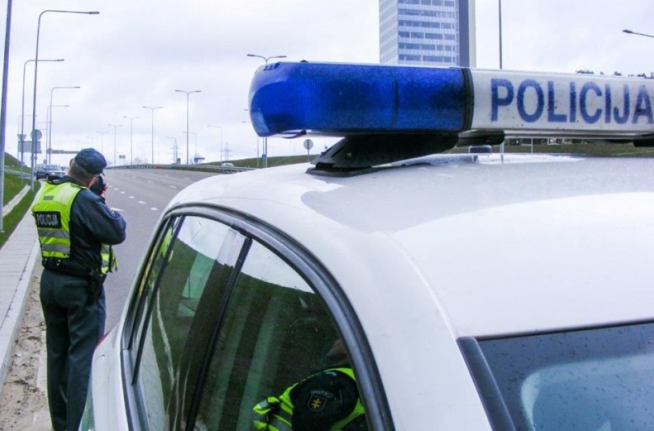 Savaitgalis Jonavoje - plėšimai, vagystės, neleistinos medžiagos, sveikatos trikdymas