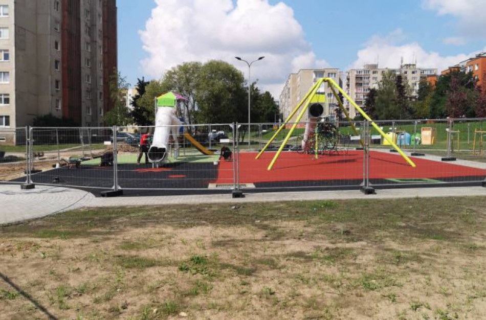 Miesto seniūnija: „Informacinės lentelės nebuvimas, nesuteikia teisės triukšmauti viešoje vietoje“