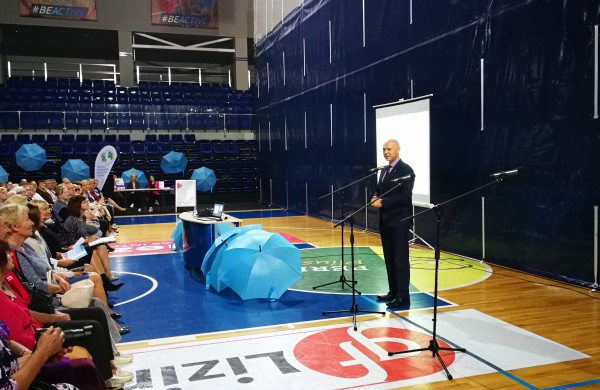 Artėjančios Tarptautinės pagyvenusių žmonių dienos proga surengta šventė „Mūsų metai – mūsų turtas“