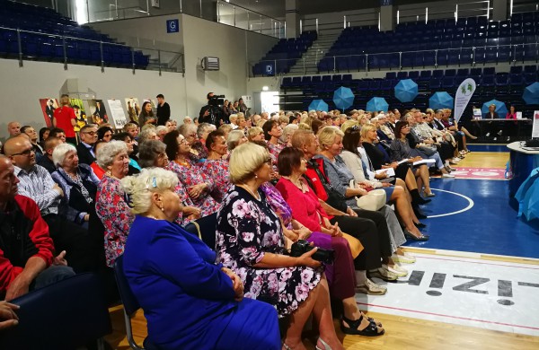 Artėjančios Tarptautinės pagyvenusių žmonių dienos proga surengta šventė „Mūsų metai – mūsų turtas“