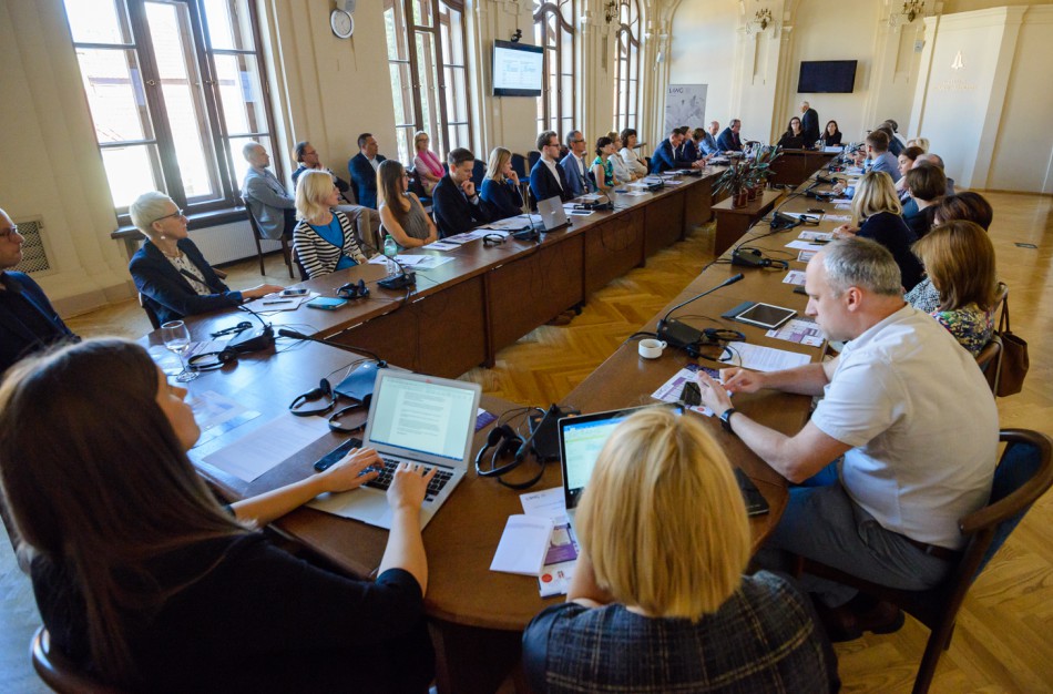 Ekspertai: pasaulis vėžio gydyme patiria proveržį, o Lietuva atsilieka