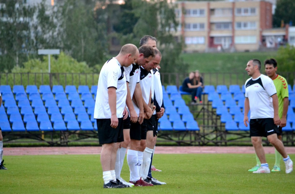 Jonavos senjorų nesėkmė Vilniuje