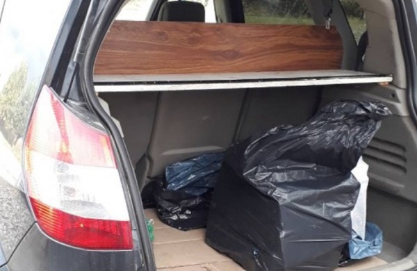 Jonavos rajono gyventojas kontrabanda prekiavo netoli Kauno 