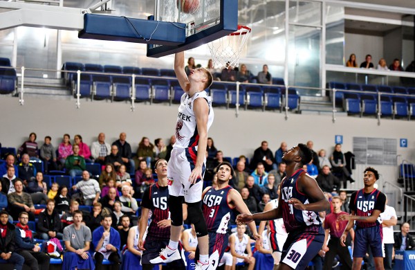 „Sintek-Jonava“ įveikė daugiau nei pusę savo komandos taškų pelniusių brolių Ballų ekipą