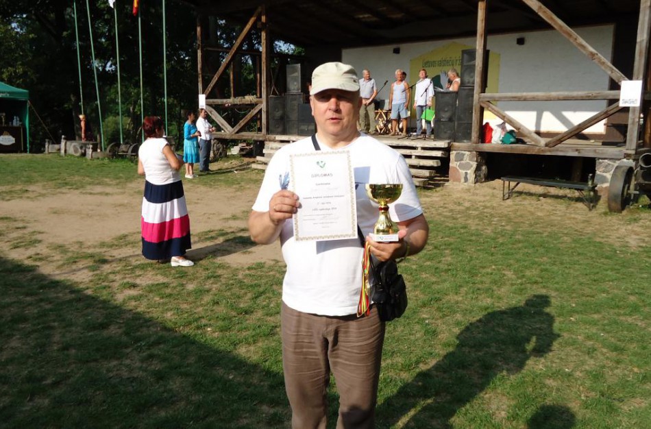 Sąskrydyje degė aukuras, skambėjo linkėjimai