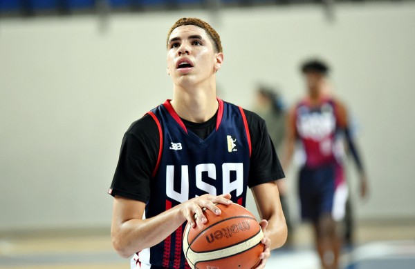 „Sintek-Jonava“ įveikė daugiau nei pusę savo komandos taškų pelniusių brolių Ballų ekipą