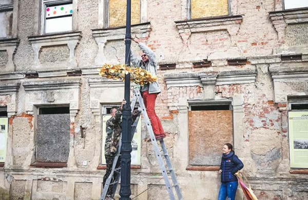 Jonavietis: "Miesto gatvėse raitelis ant žirgo – ar tai pokštas ar raitoji policija?" 