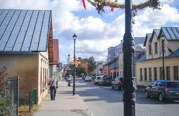 Jonavietis: "Miesto gatvėse raitelis ant žirgo – ar tai pokštas ar raitoji policija?" 