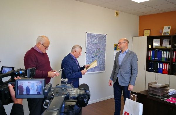 Kailinių žvėrelių ūkis - paneigta informacija dėl kankinamų gyvūnų bei sklindančio dvoko