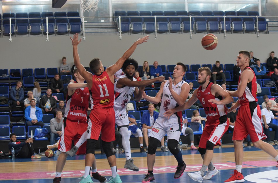 Jonavos rajono mero taurės pusfinalyje – pratęsimo pareikaluvusi „Sintek-Jonava“ pergalė