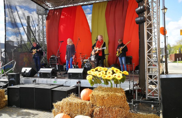 Atgijęs Jonavos senamiestis