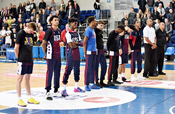 Antrą kartą Ballų ekipą įveikusi „Sintek-Jonava“ tapo Jonavos rajono mero taurės laimėtoja