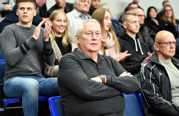 Antrą kartą Ballų ekipą įveikusi „Sintek-Jonava“ tapo Jonavos rajono mero taurės laimėtoja