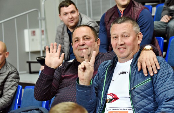 Antrą kartą Ballų ekipą įveikusi „Sintek-Jonava“ tapo Jonavos rajono mero taurės laimėtoja