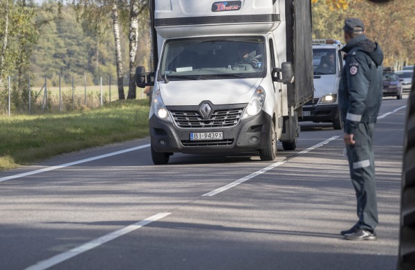 Nemenka avarija ties Jonava beveik 2 val. sutrikdė eismą