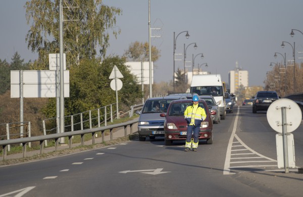 Kelių direkcija prašo vairuotojų kantrybės