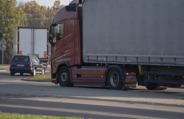 Kelių direkcija prašo vairuotojų kantrybės