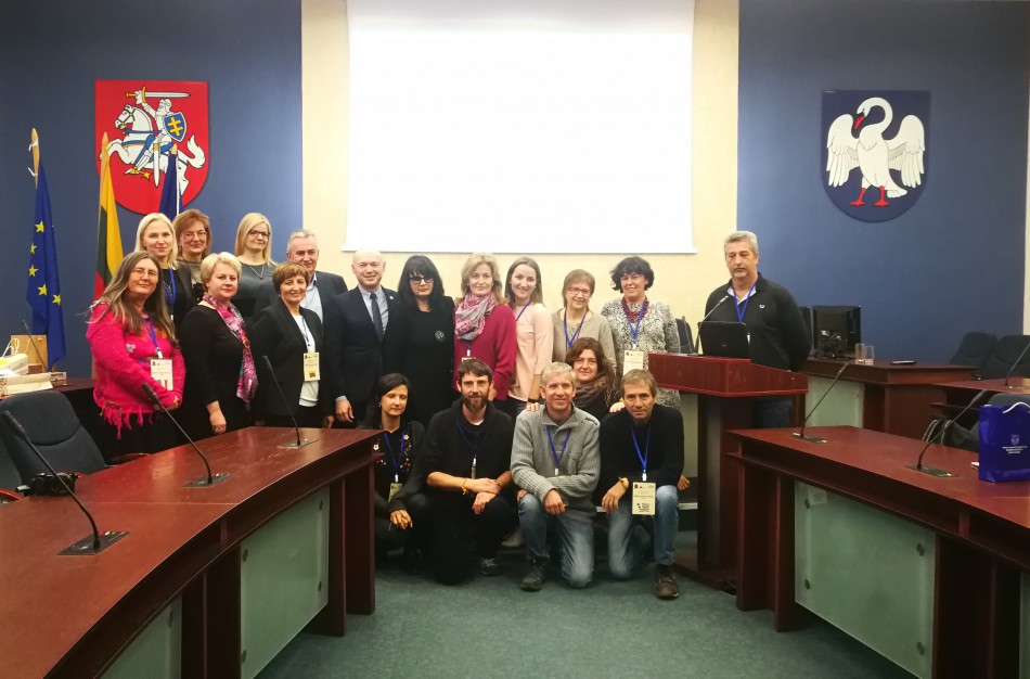 Šiltai sutikti Erasmus+ programos projekto „Take the e+train“  dalyviai 