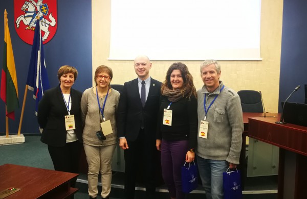 Šiltai sutikti Erasmus+ programos projekto „Take the e+train“  dalyviai 