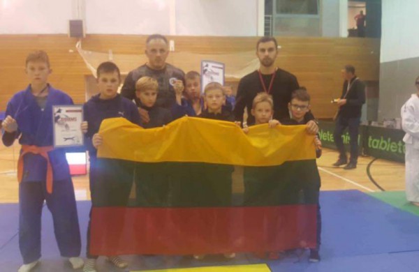 Dziudo klubo „Budoka“ sportininkai jėgas išbandė Latvijoje