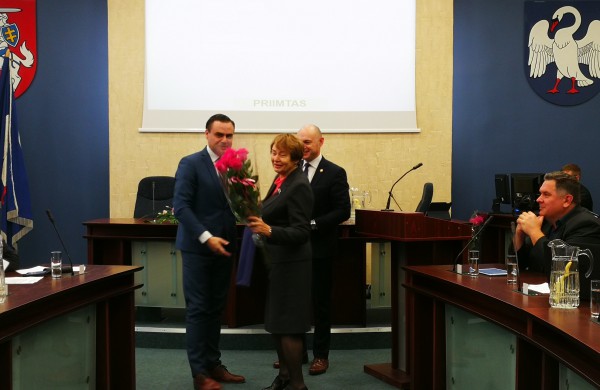 Keičiasi L/D „Dobilas“ vadovybė - nutraukta darbo sutartis su ilgamete direktore D.Kurauskiene