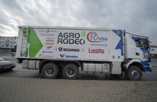 Dakaro ralio automobilis iš arti