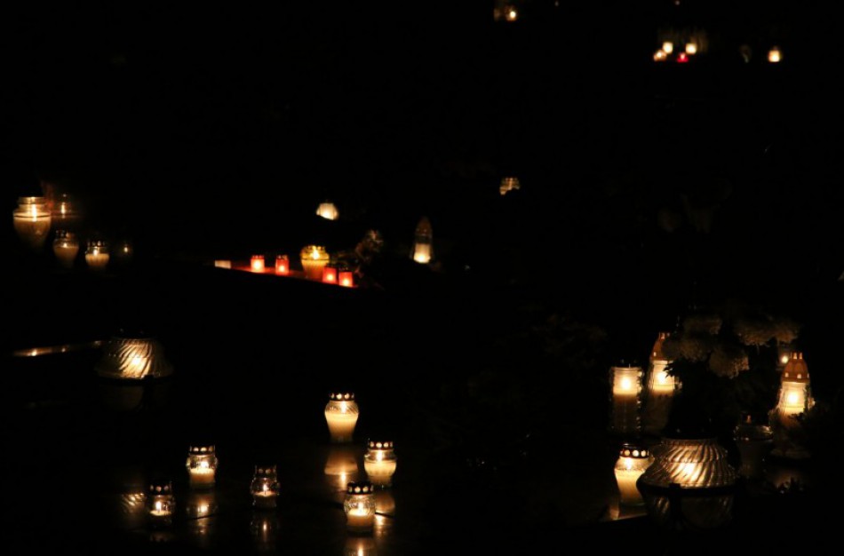 Visų Šventųjų ir Vėlinių dienomis – sudėtingesnis eismas:kokių kelių vengti?