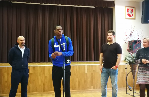 Šiandien startavo akcija „Būk matomas“