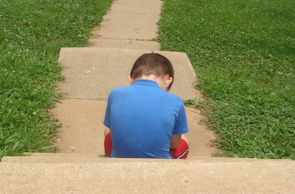 Dvi daugiavaikės šeimos sulaukė tarnybų dėmesio: viena šeima – dėl girtos mamos, kita – dėl vaiko seksualiai orientuoto elgesio